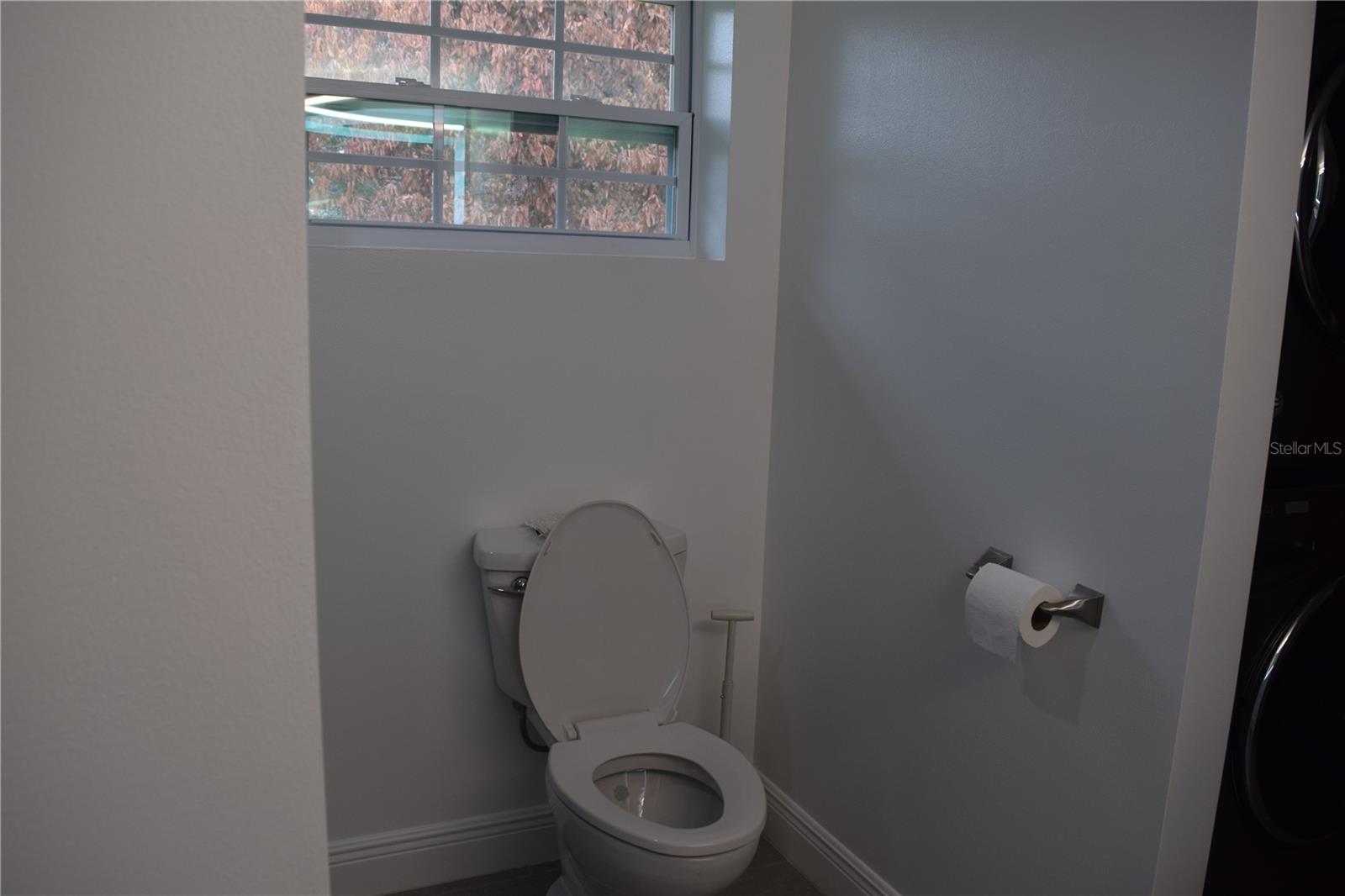 Image 53 of 64 For 8304 Dot Lane