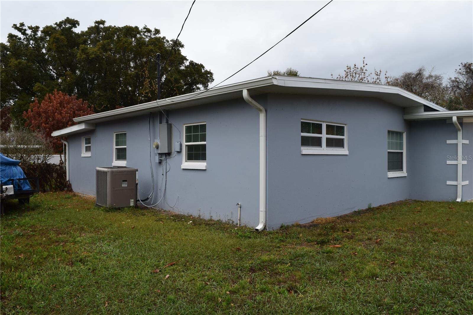 Image 6 of 64 For 8304 Dot Lane