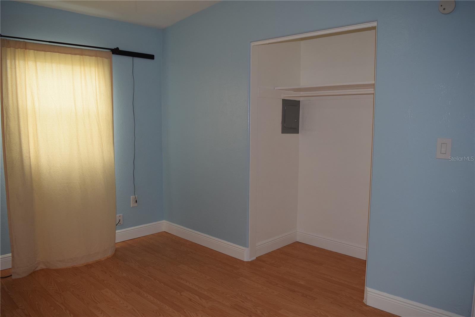 Image 63 of 64 For 8304 Dot Lane