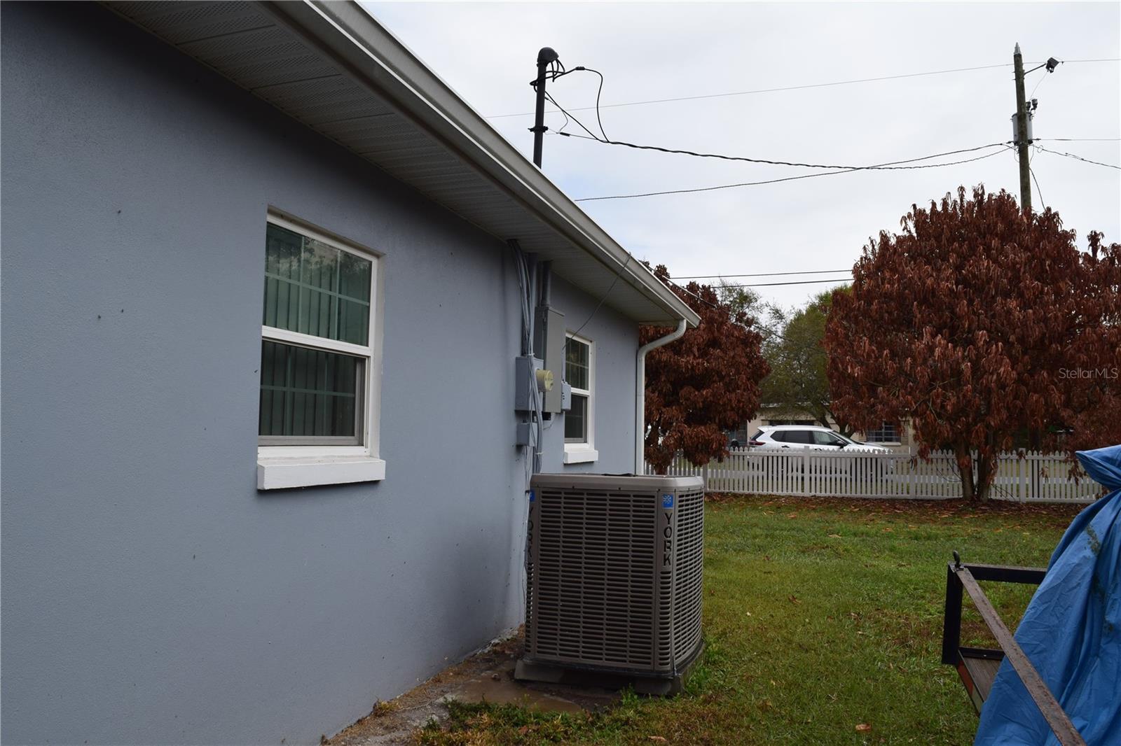 Image 8 of 64 For 8304 Dot Lane