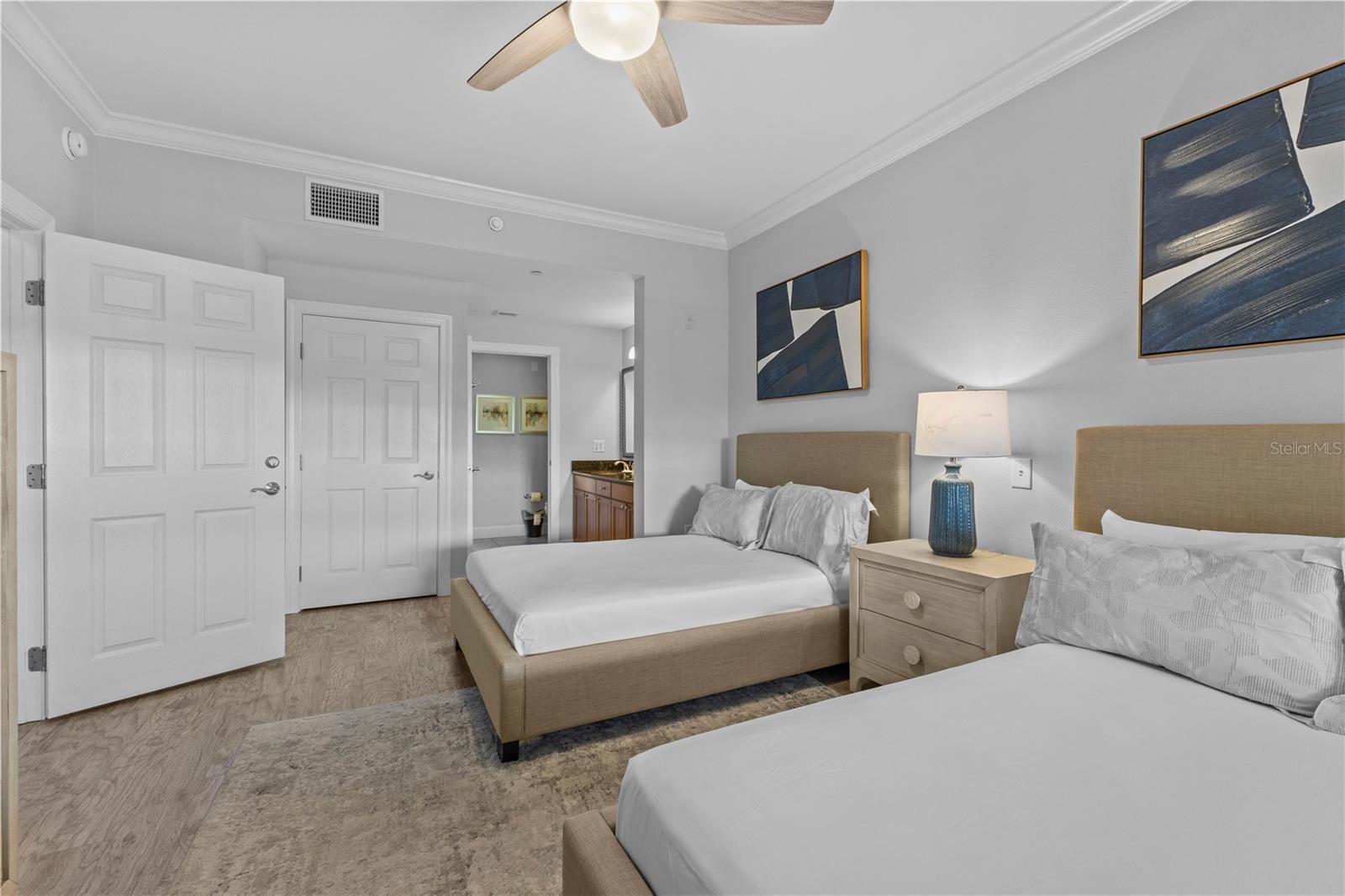 Image 17 of 33 For 1354 Centre Court Ridge Drive 302