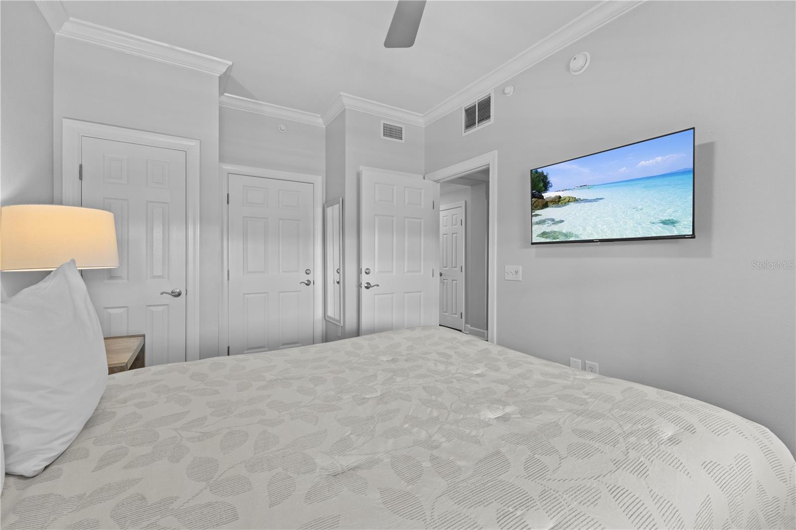 Image 22 of 33 For 1354 Centre Court Ridge Drive 302