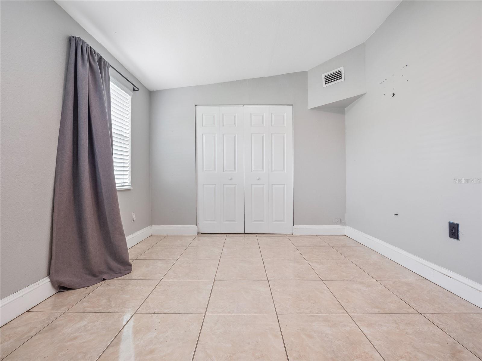 Image 19 of 22 For 970 Roberts Boulevard