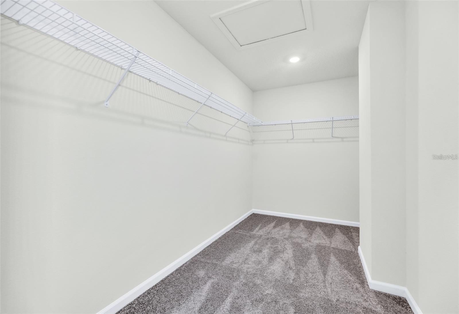 Image 20 of 45 For 88 Waverly Lane