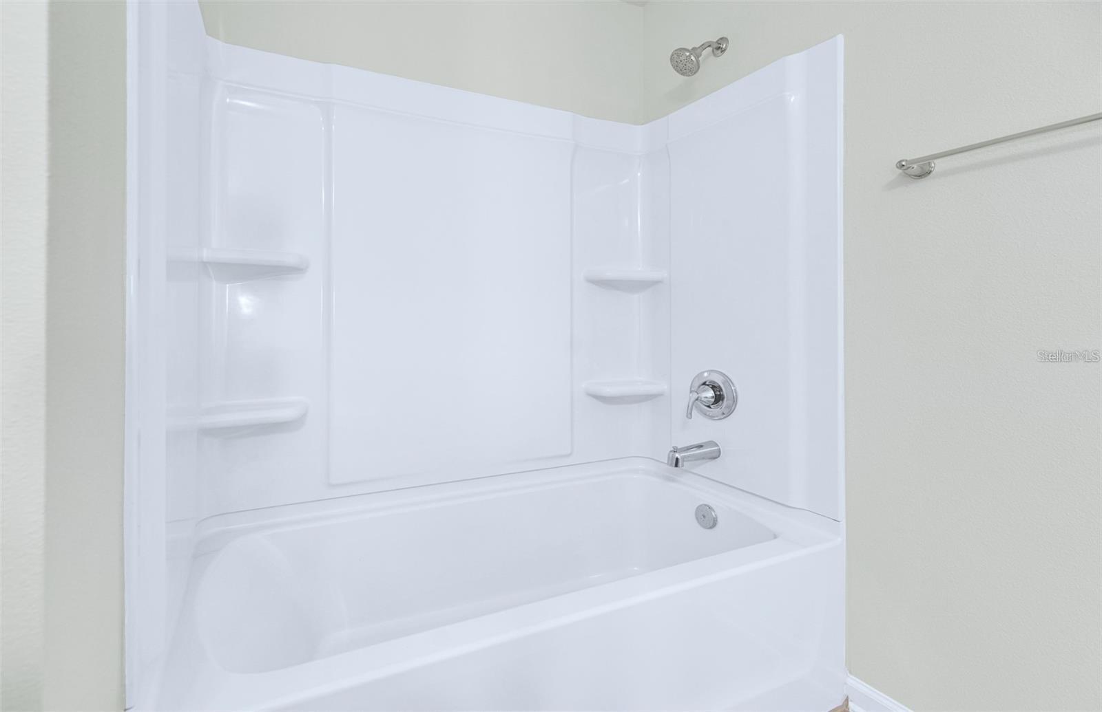 Image 27 of 45 For 88 Waverly Lane