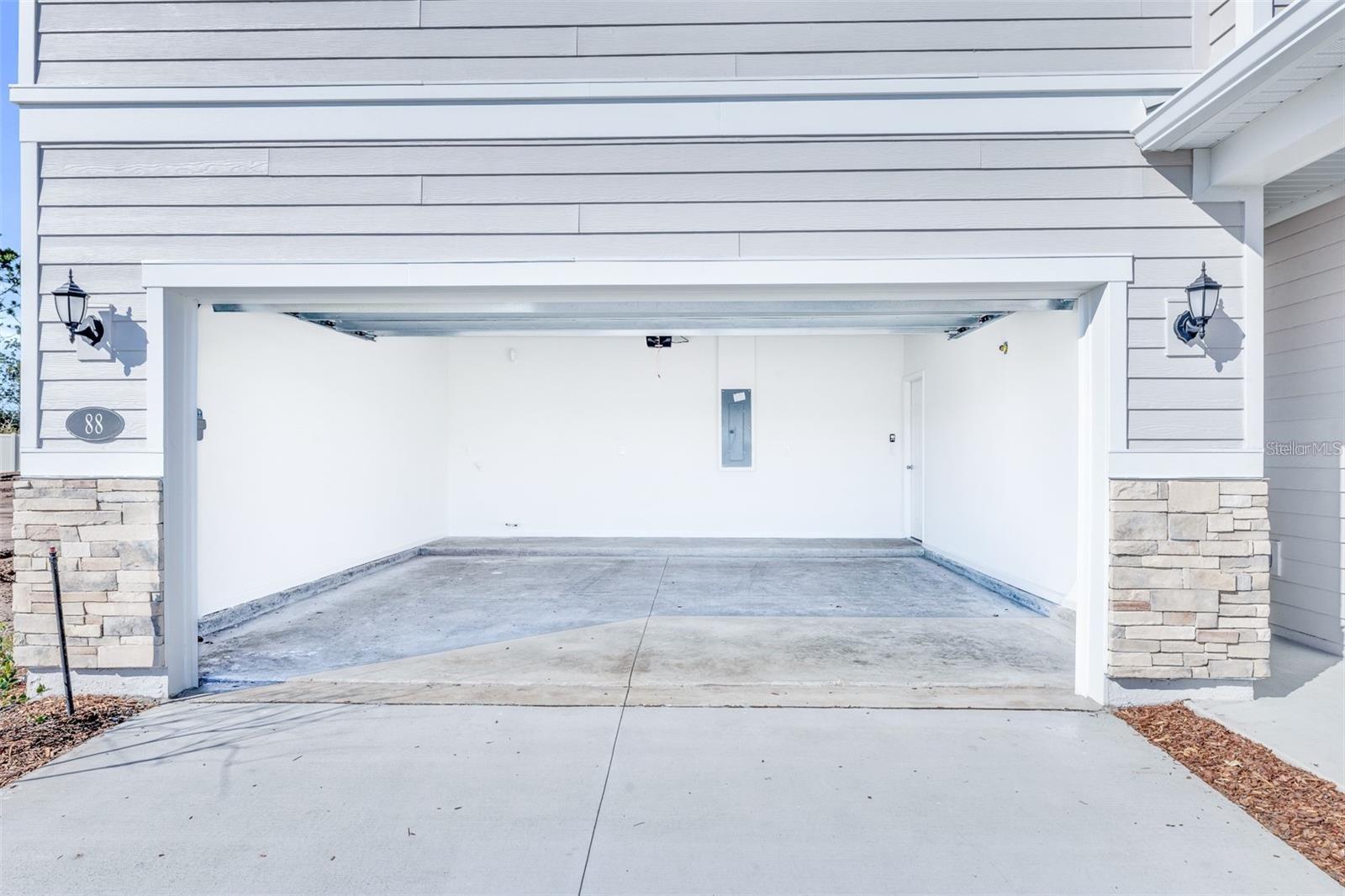 Image 29 of 45 For 88 Waverly Lane