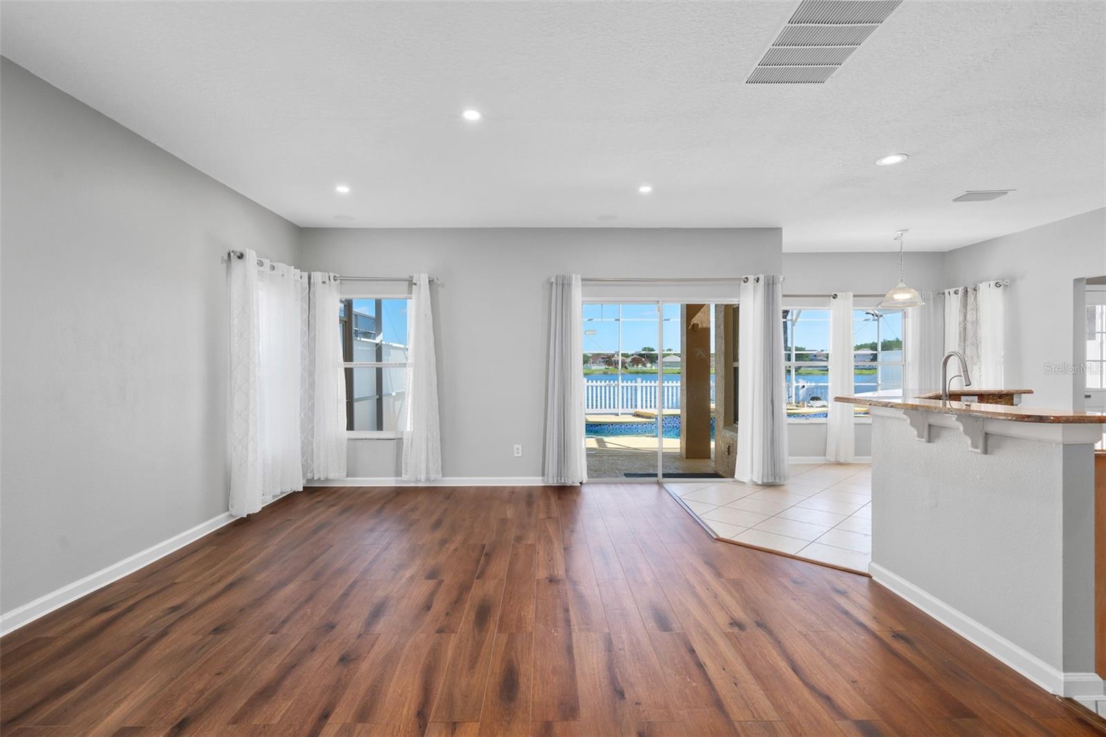 Image 10 of 52 For 1555 Harrier Drive
