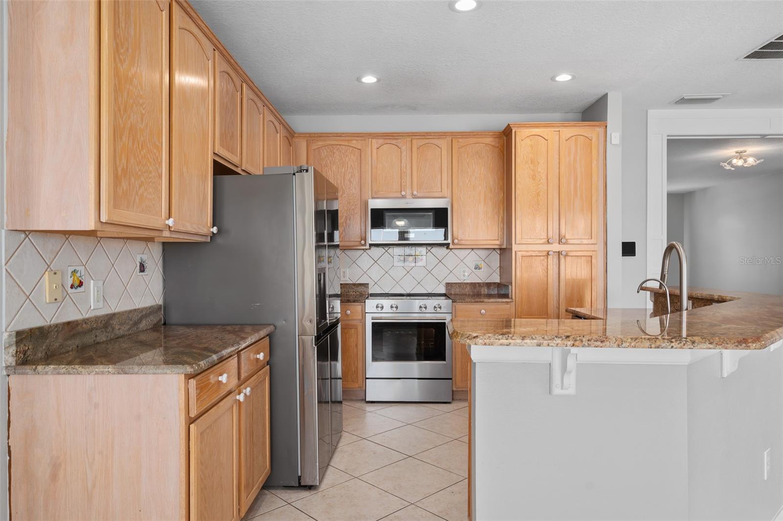 Image 14 of 52 For 1555 Harrier Drive
