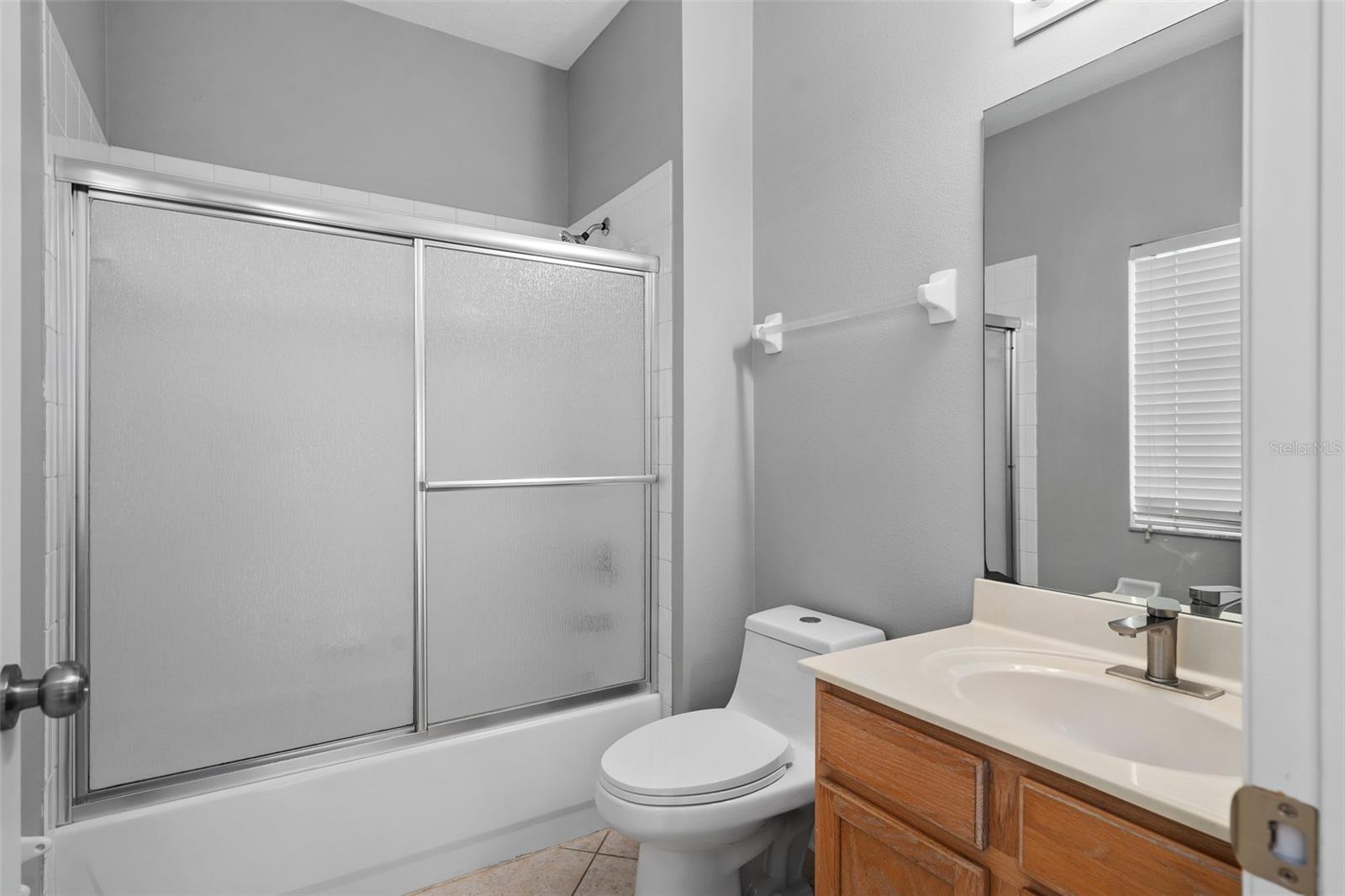 Image 18 of 52 For 1555 Harrier Drive