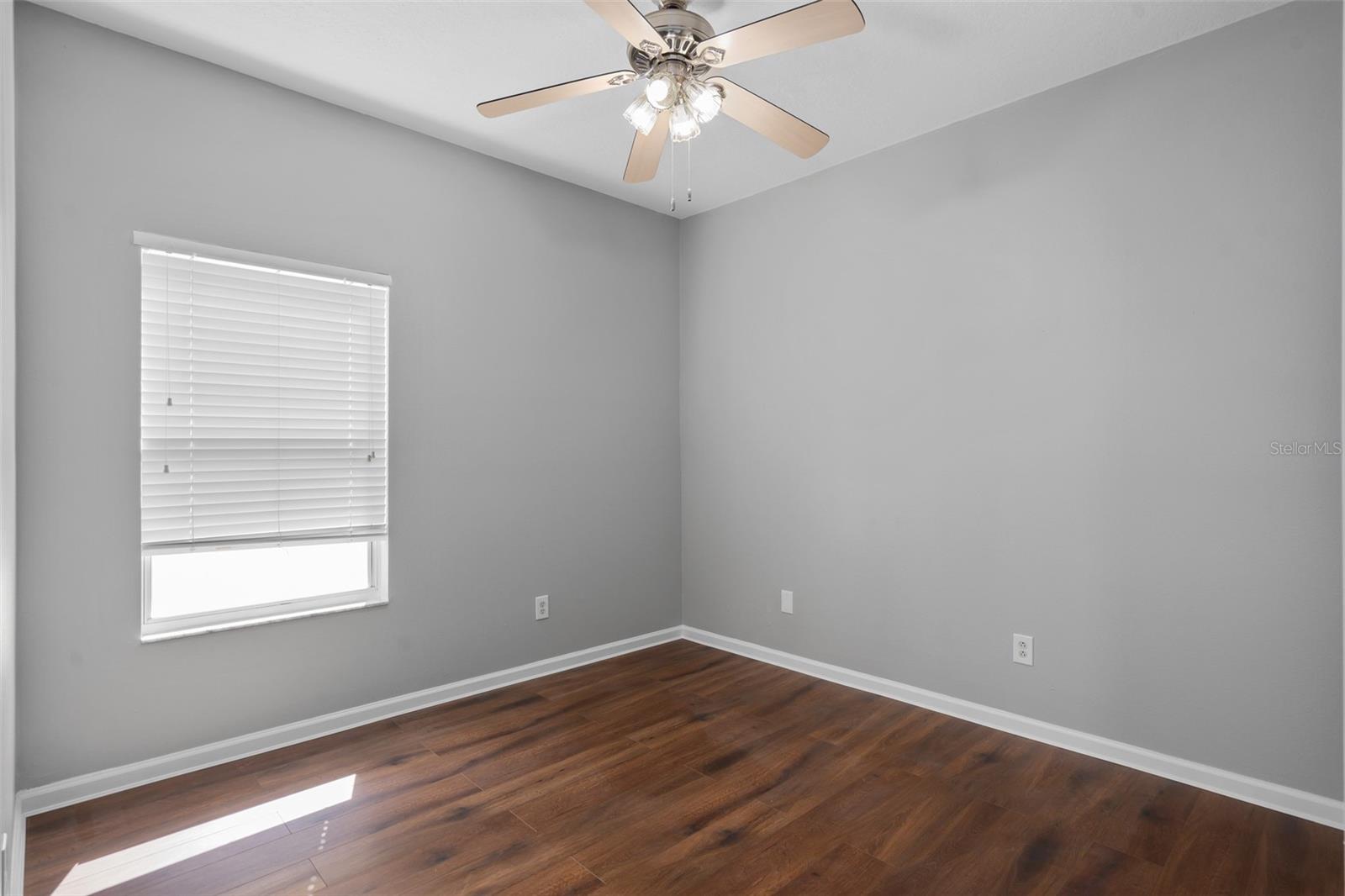 Image 20 of 52 For 1555 Harrier Drive