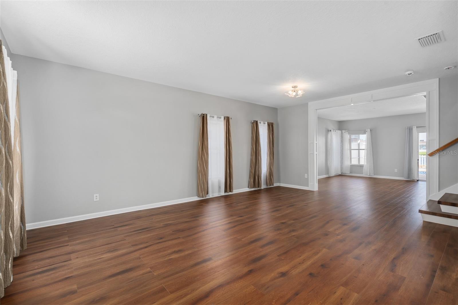 Image 6 of 52 For 1555 Harrier Drive