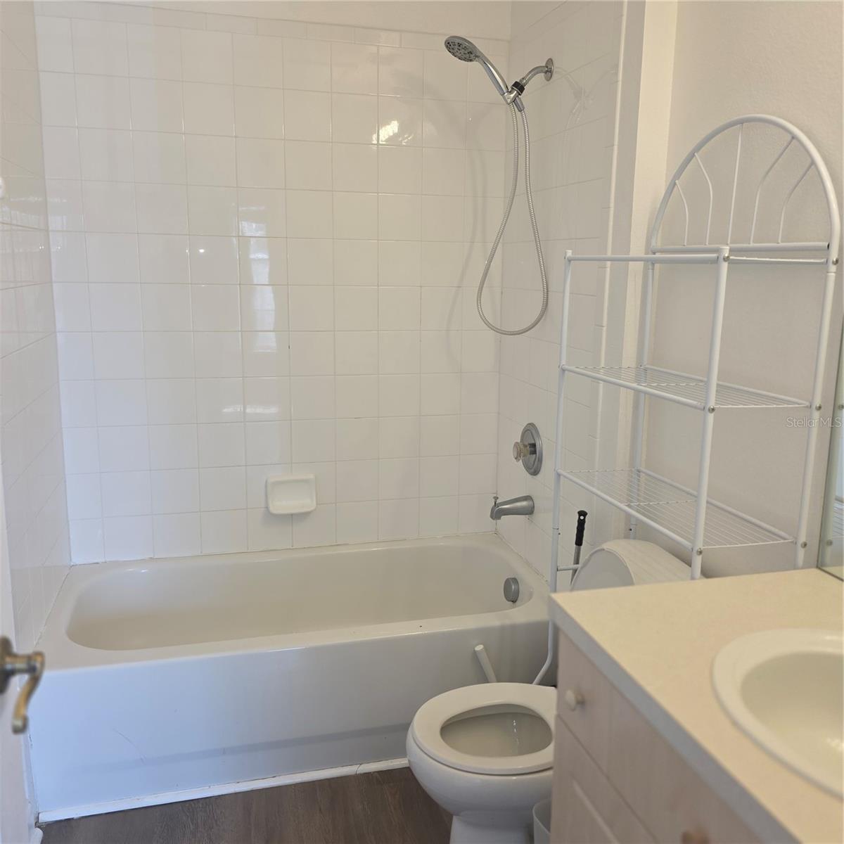 Image 7 of 13 For 2403 Silver Palm Drive