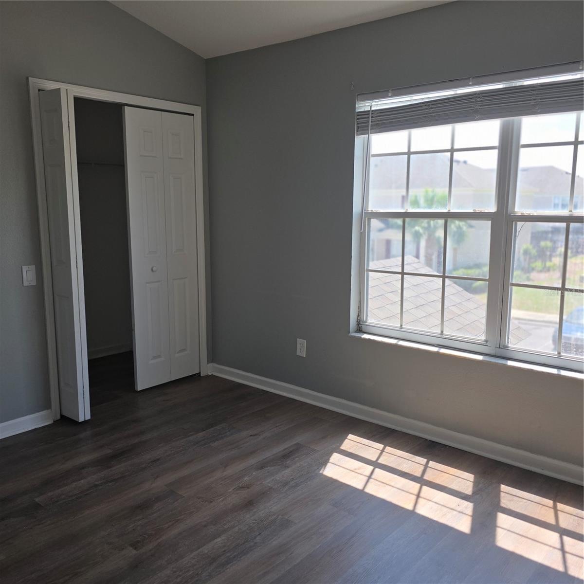 Image 8 of 13 For 2403 Silver Palm Drive