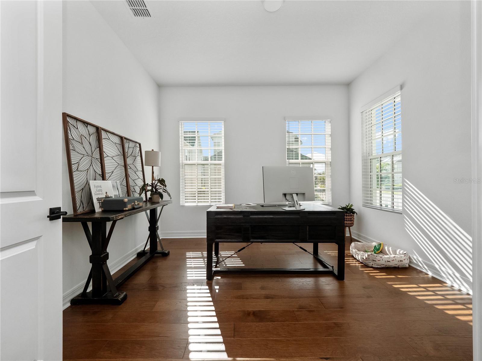 Image 14 of 40 For 7484 Estuary Lake Loop