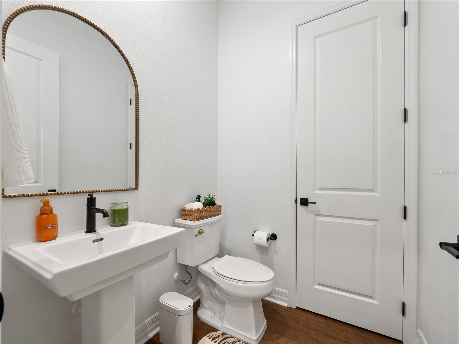 Image 20 of 40 For 7484 Estuary Lake Loop