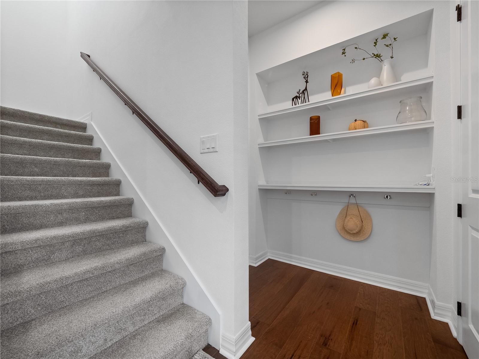 Image 21 of 40 For 7484 Estuary Lake Loop