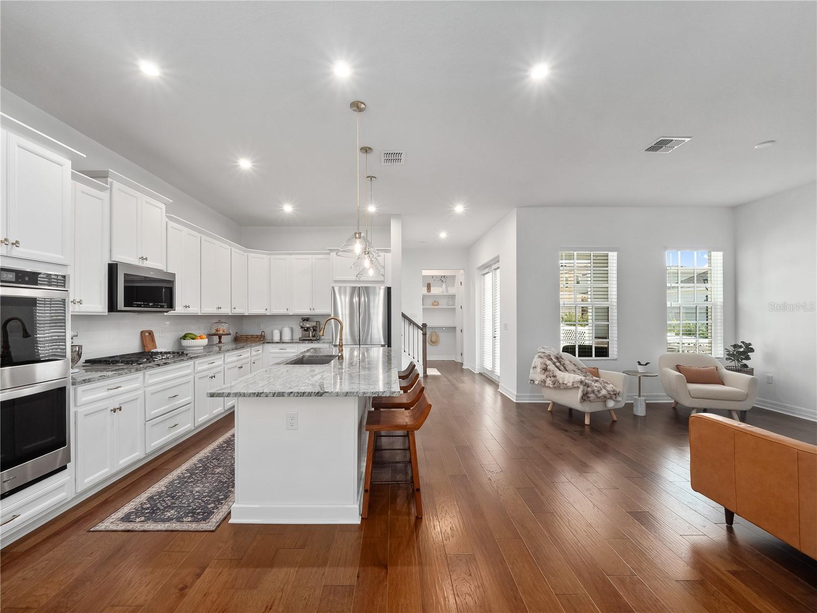 Image 8 of 40 For 7484 Estuary Lake Loop