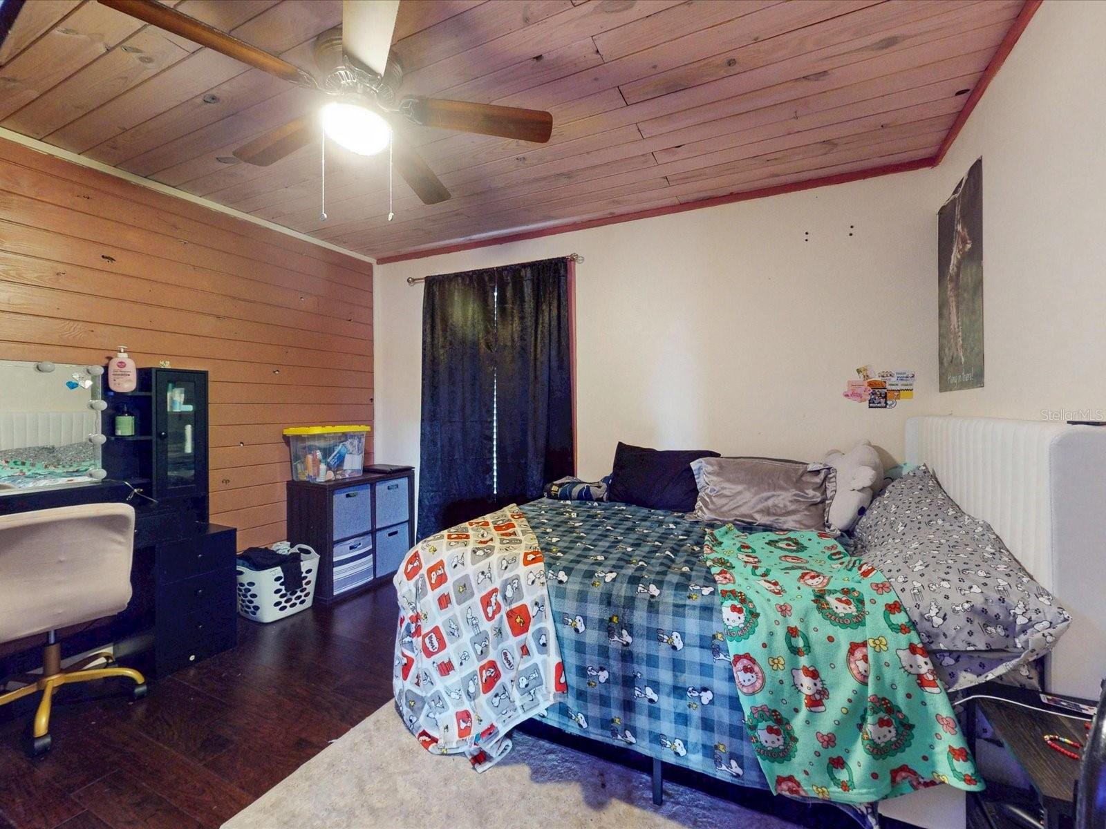 Image 28 of 40 For 4313 Bay Brook Drive