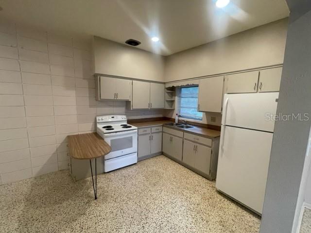 Image 4 of 9 For 1416 Granville Lane 1416