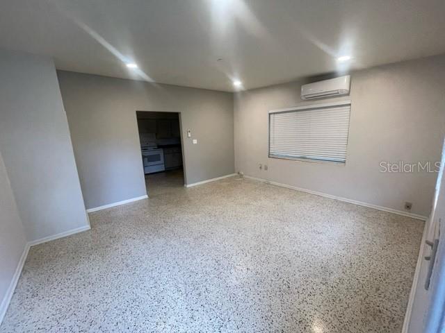 Image 6 of 9 For 1416 Granville Lane 1416