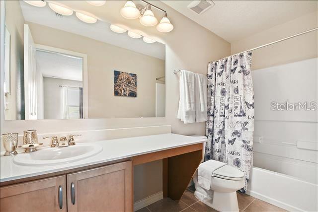 Image 18 of 23 For 5108 Adelaide Drive