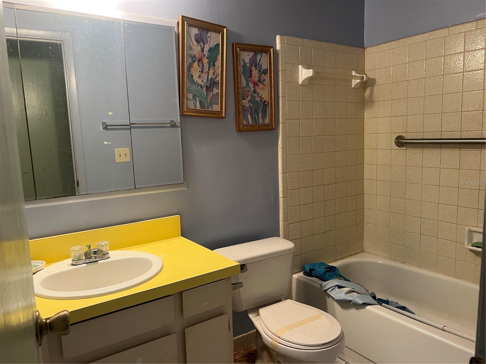 Image 8 of 16 For 749 Quail Hollow Drive