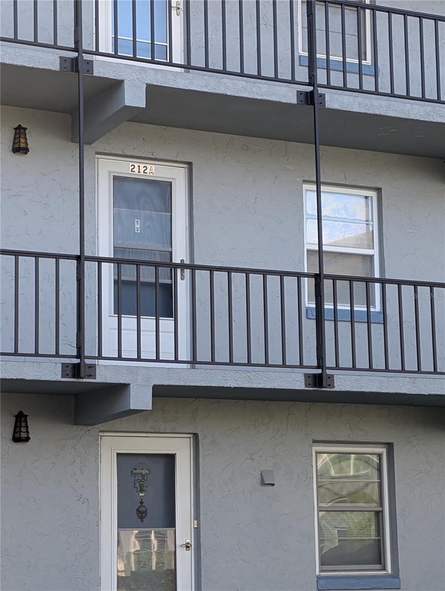 Image 2 of 35 For 333 Lake Howard Drive Nw 212a