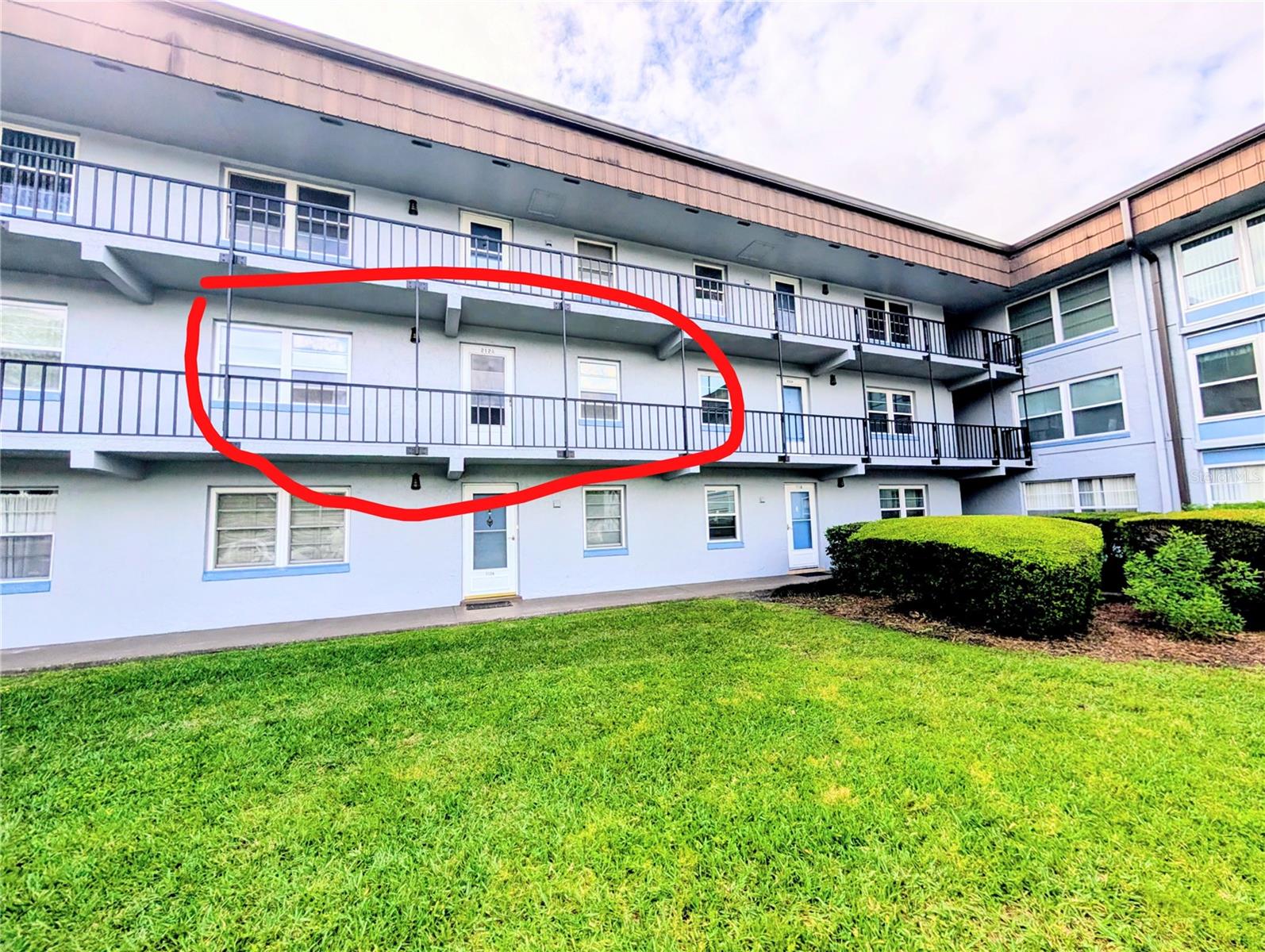 Image 32 of 35 For 333 Lake Howard Drive Nw 212a