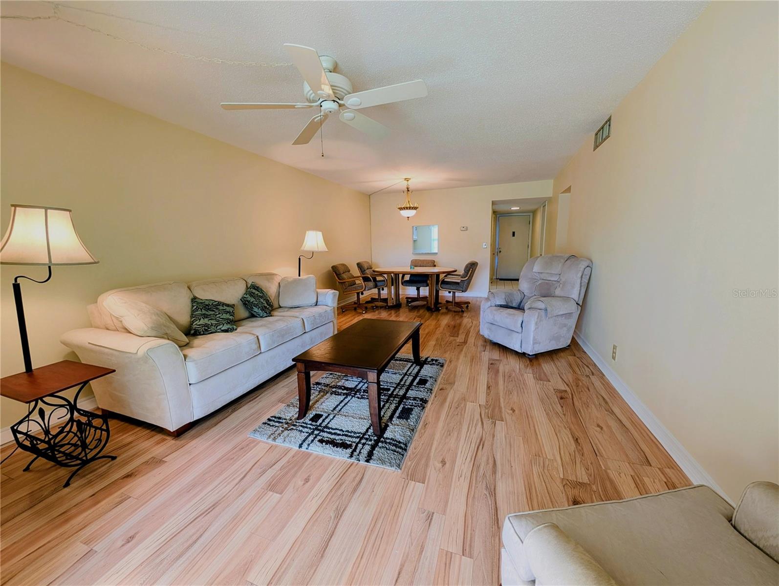 Image 6 of 35 For 333 Lake Howard Drive Nw 212a