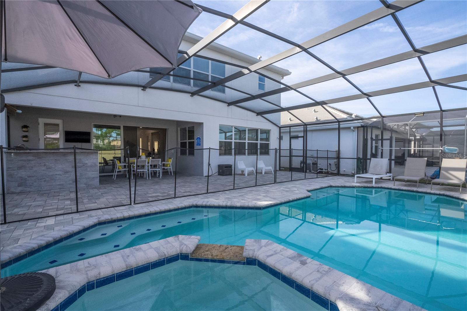 Image 30 of 87 For 2651 Calistoga Avenue