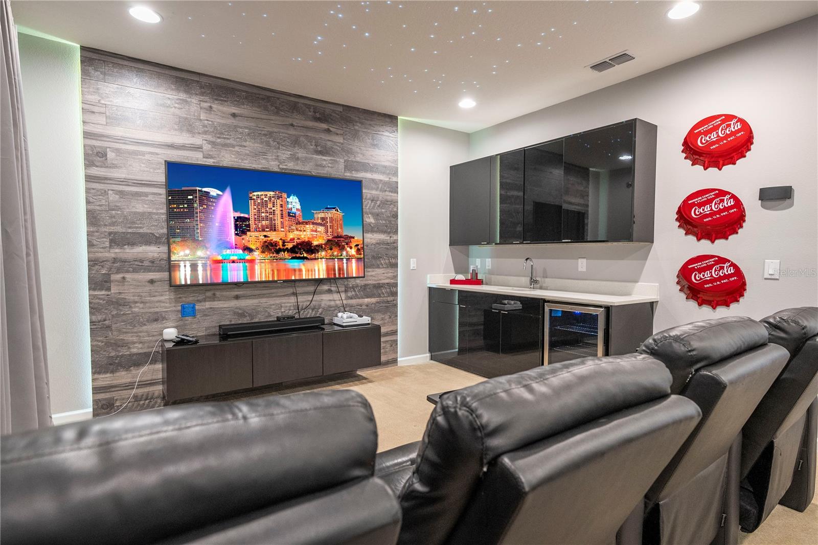 Image 56 of 87 For 2651 Calistoga Avenue