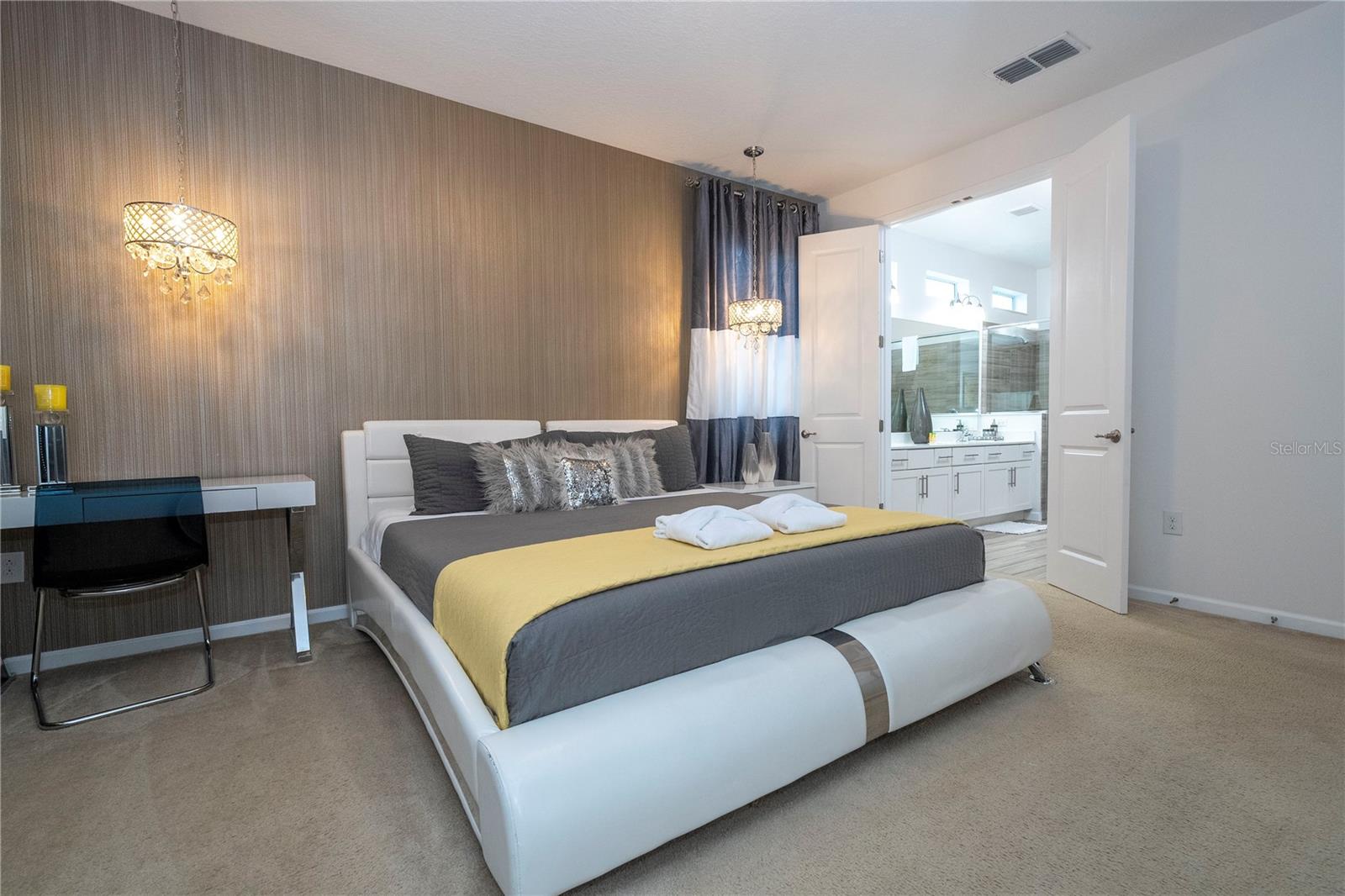 Image 6 of 87 For 2651 Calistoga Avenue