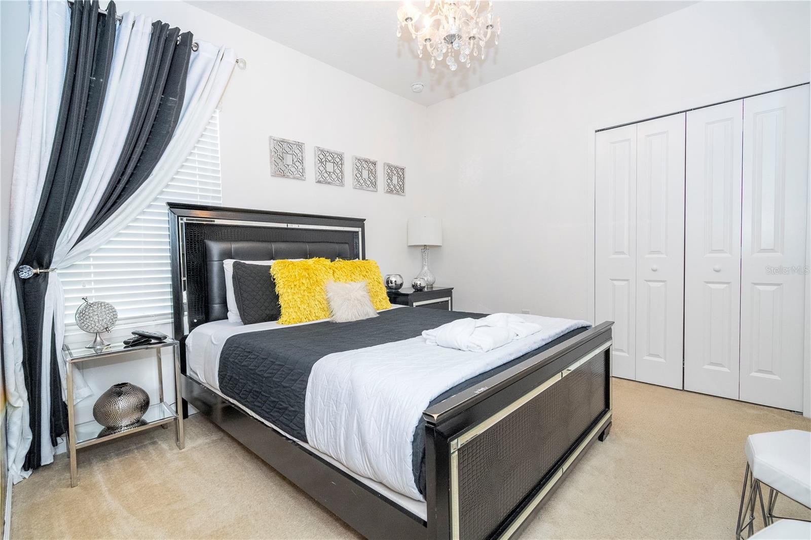 Image 63 of 87 For 2651 Calistoga Avenue