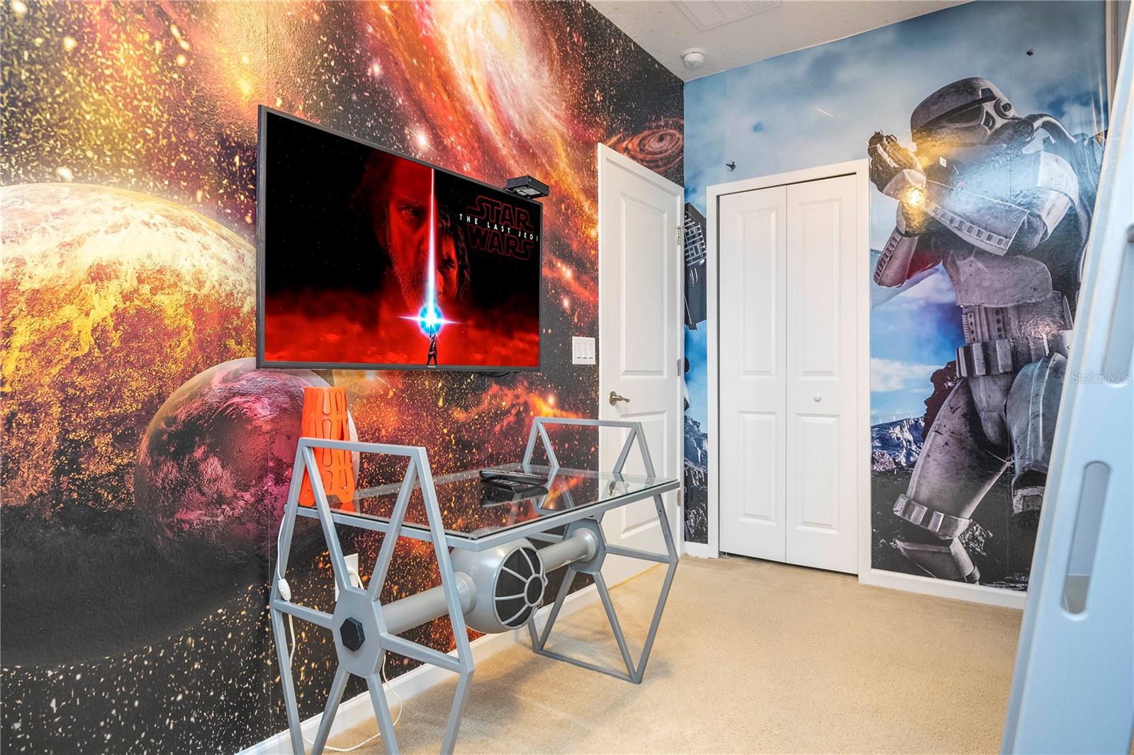 Image 68 of 87 For 2651 Calistoga Avenue