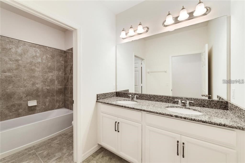 Image 5 of 9 For 4057 Prairie Reserve Boulevard