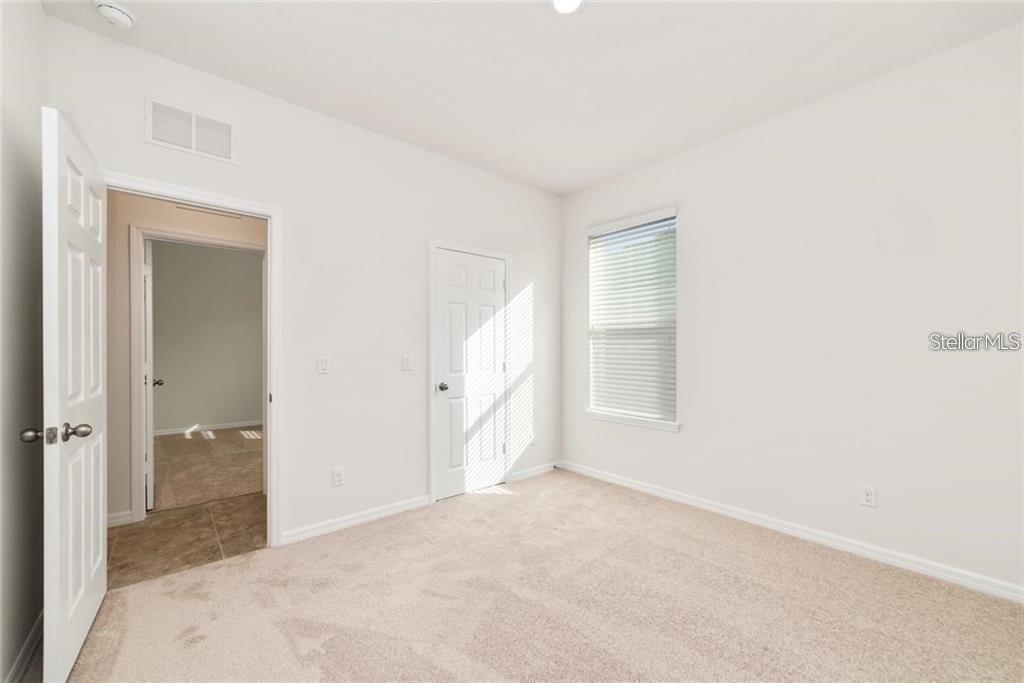 Image 6 of 9 For 4057 Prairie Reserve Boulevard