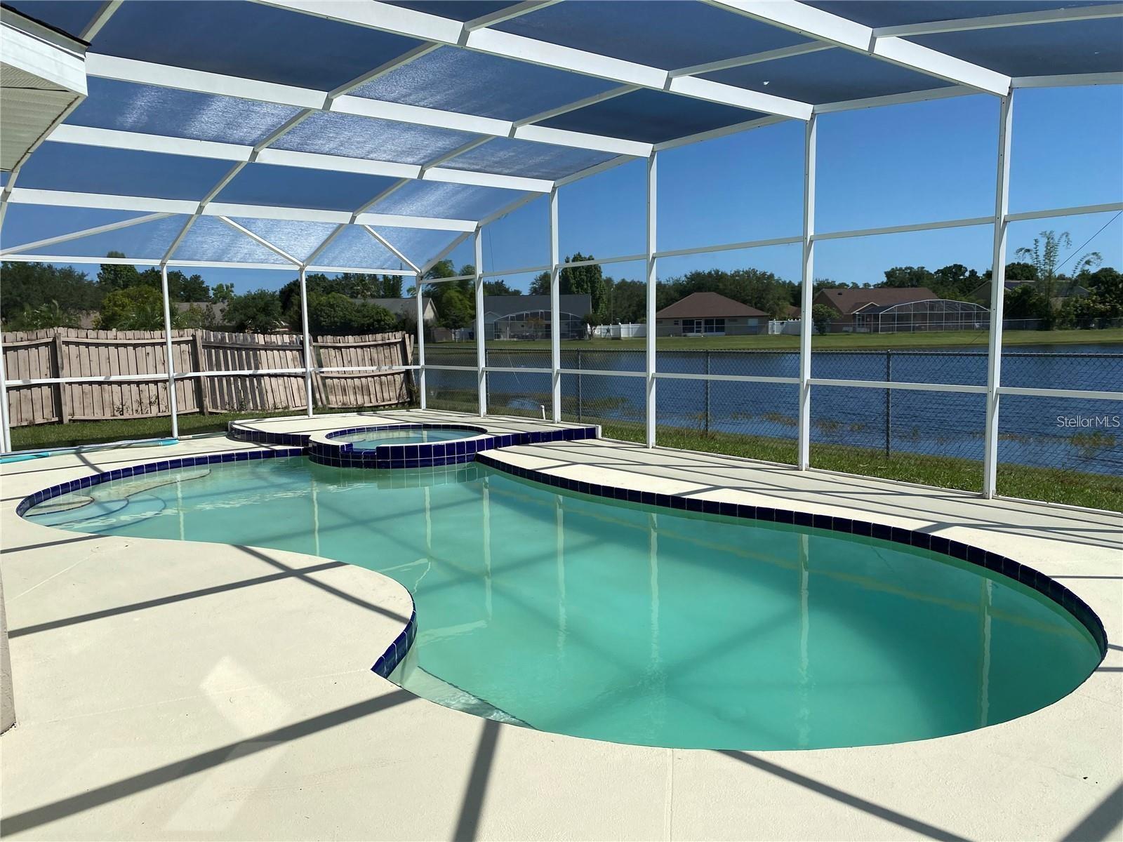 Image 11 of 13 For 14541 Huntingfield Dr