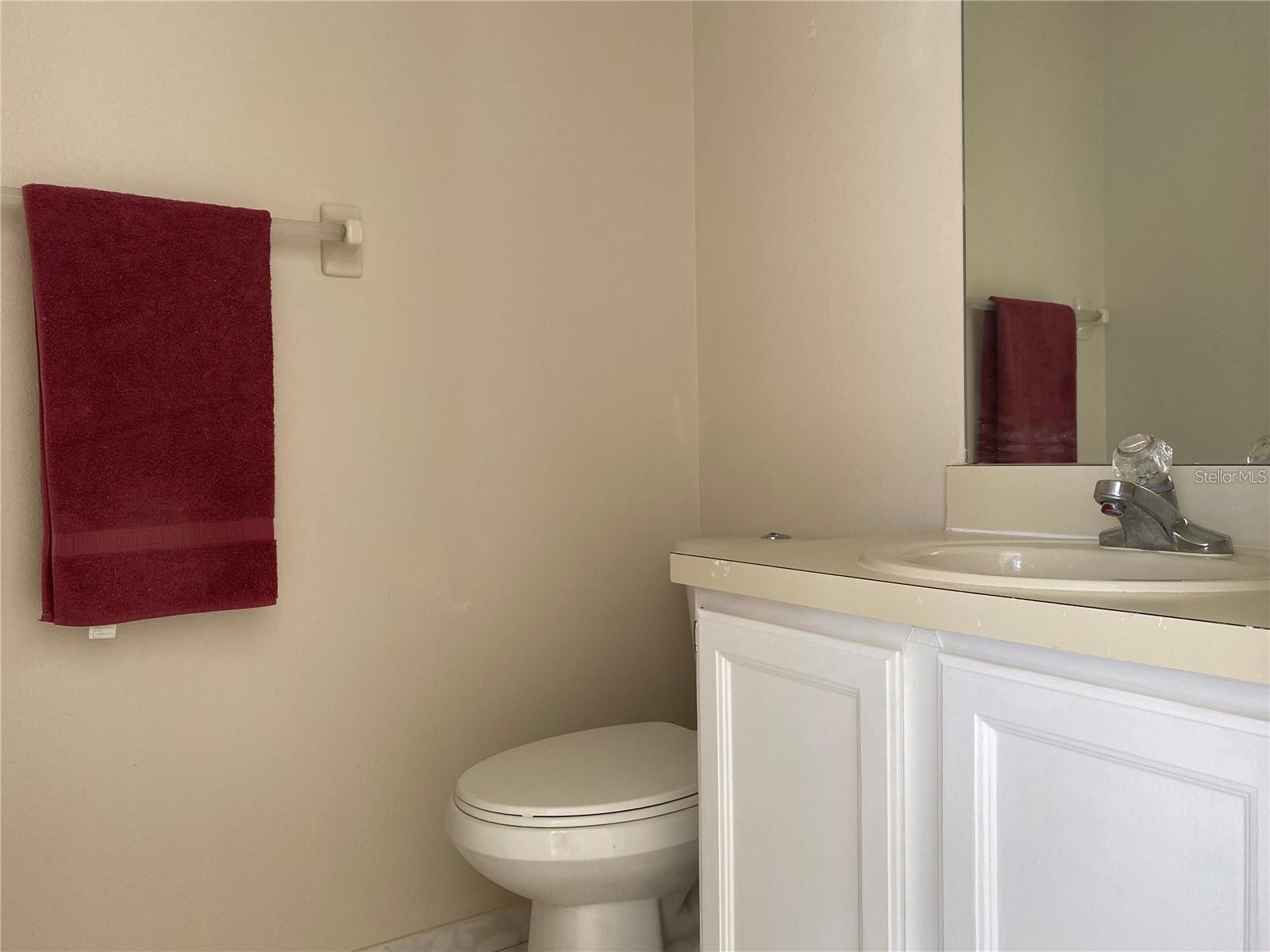 Image 9 of 13 For 14541 Huntingfield Dr