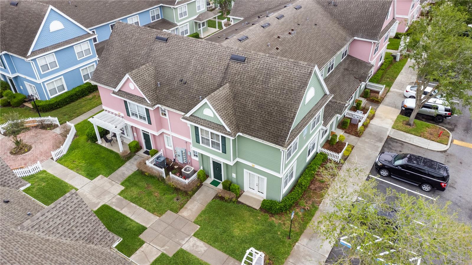 Image 28 of 42 For 4009 Venetian Bay Drive 102