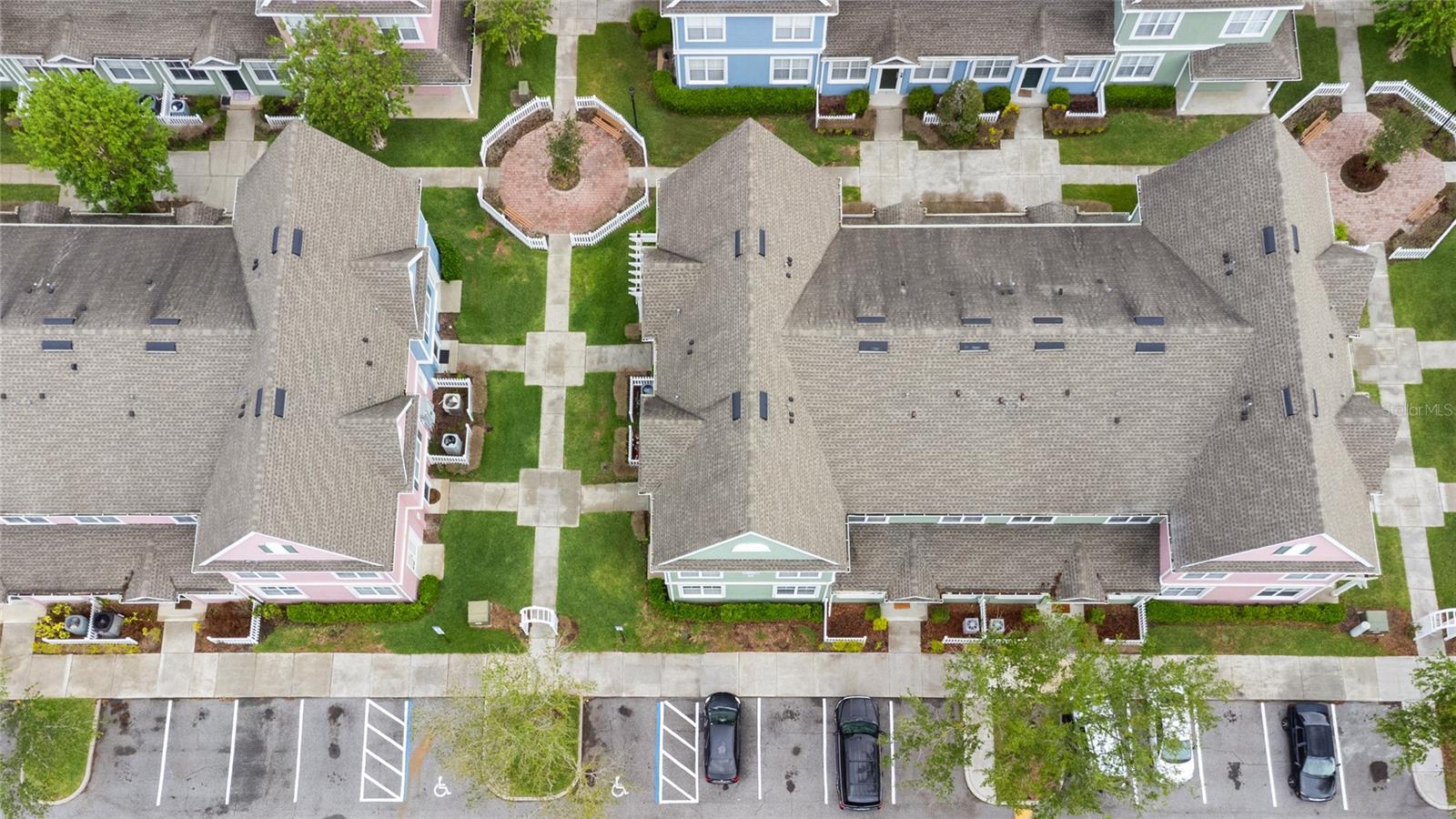 Image 29 of 42 For 4009 Venetian Bay Drive 102