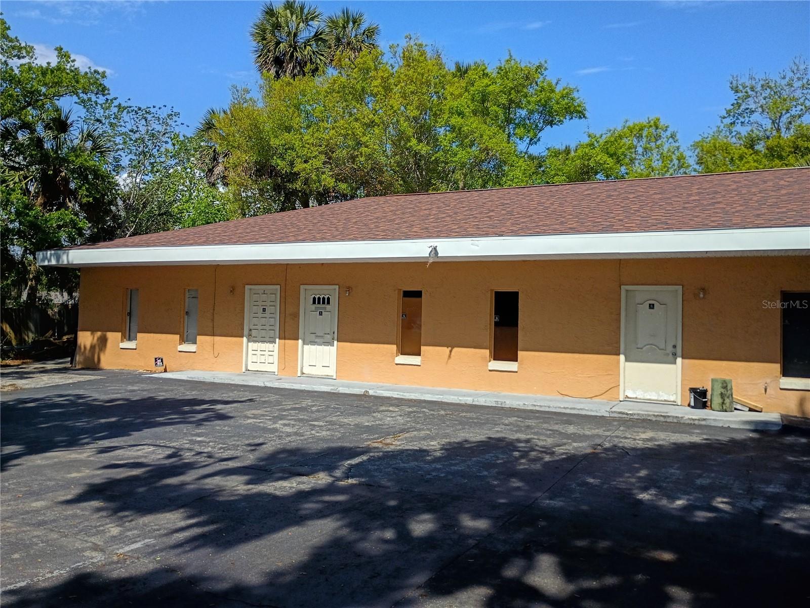 Image 10 of 20 For 5110 Ridgewood Avenue