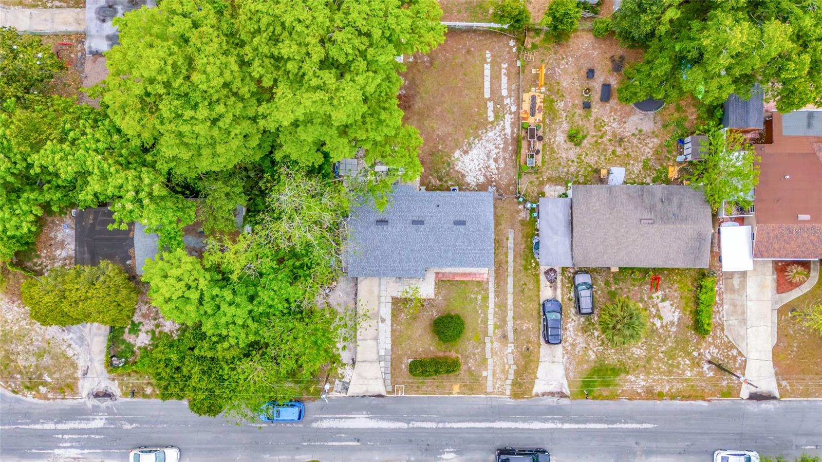 Image 25 of 28 For 890 Golden Isle Drive