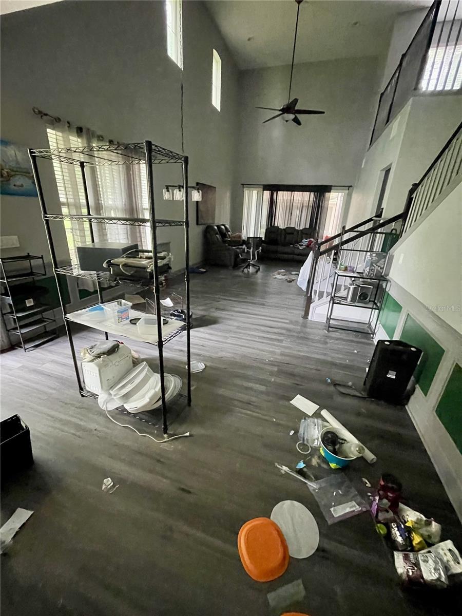 Image 12 of 77 For 8323 Riverdale Lane 10123