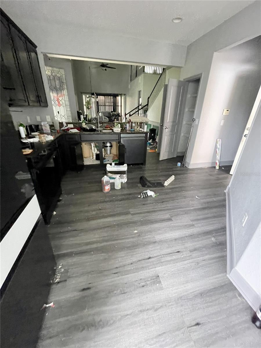 Image 15 of 77 For 8323 Riverdale Lane 10123