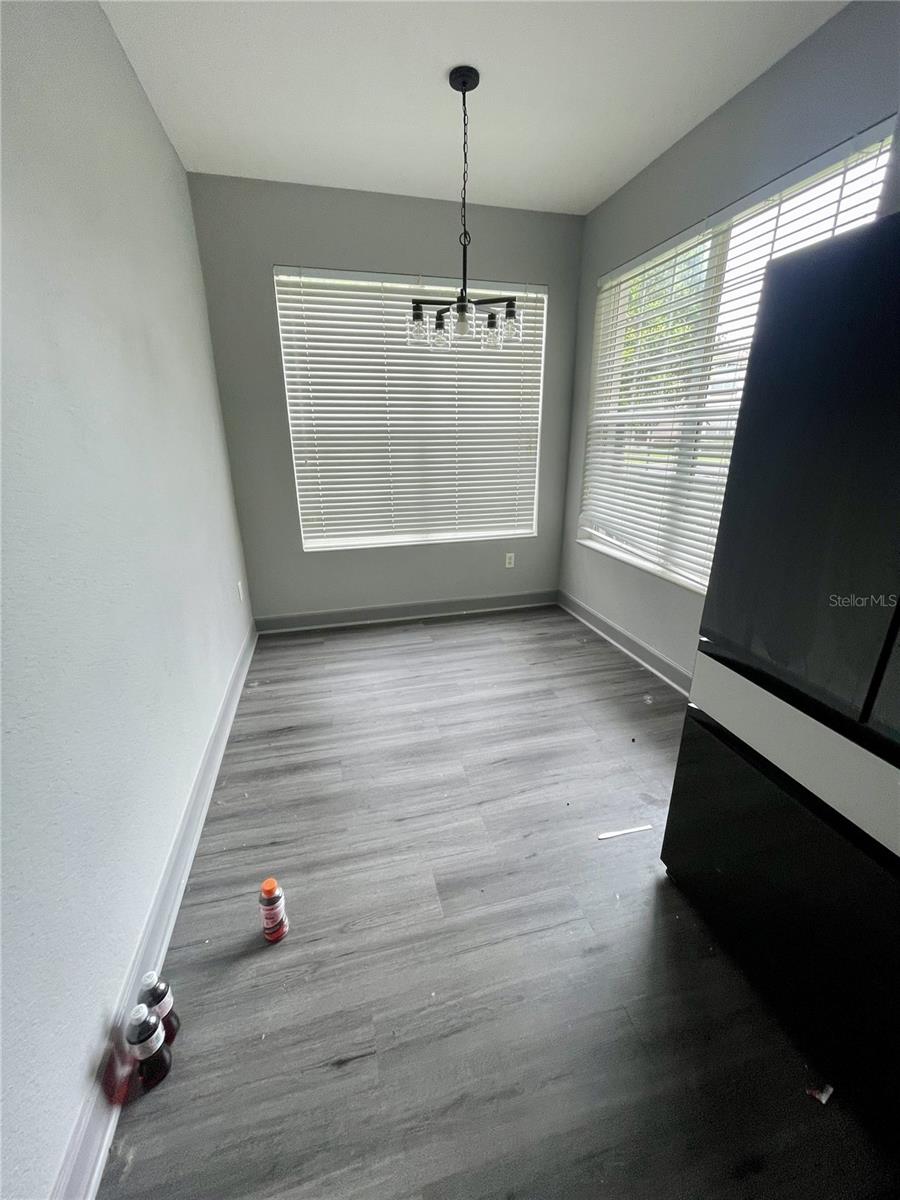 Image 17 of 77 For 8323 Riverdale Lane 10123