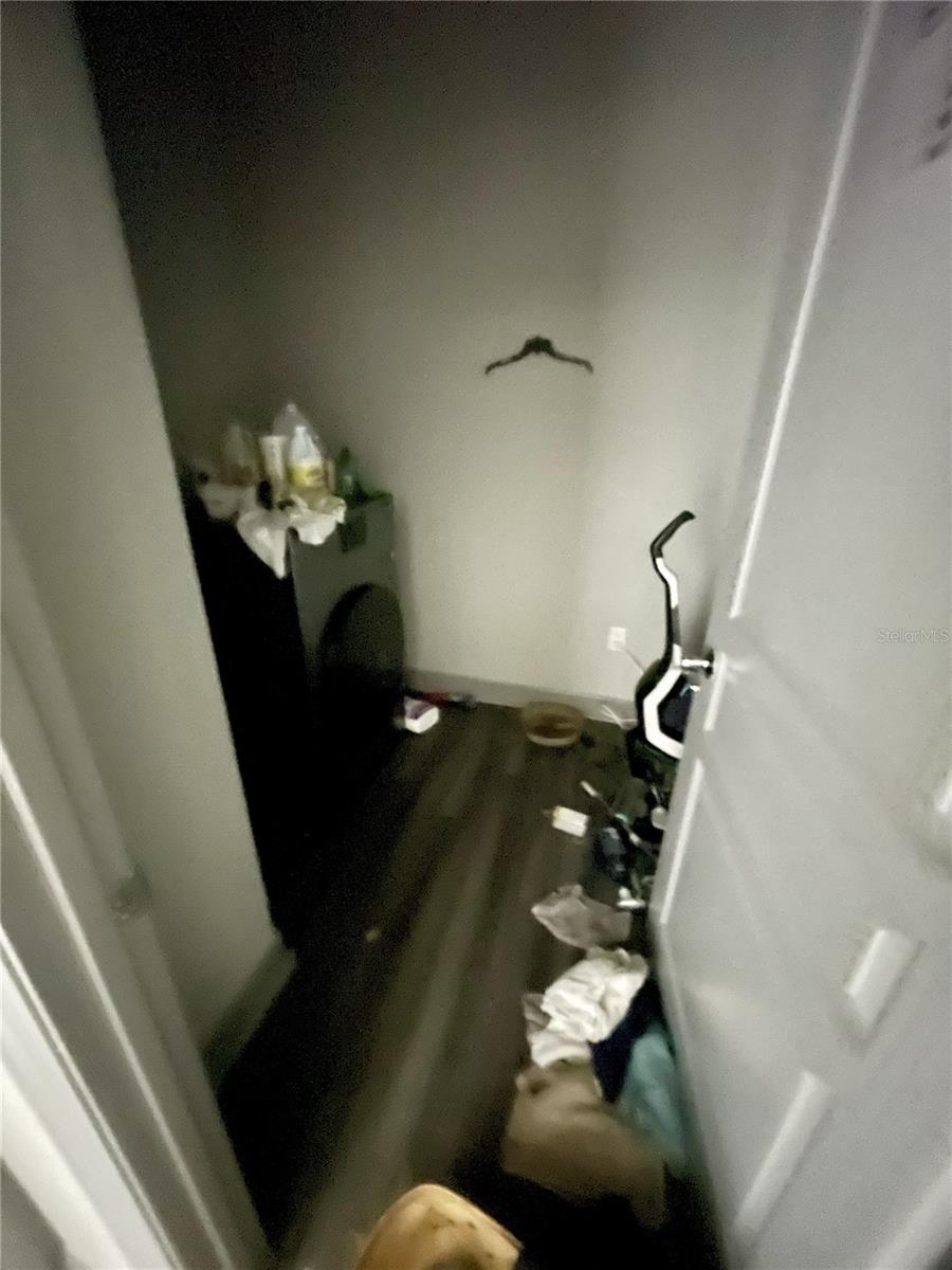 Image 19 of 77 For 8323 Riverdale Lane 10123