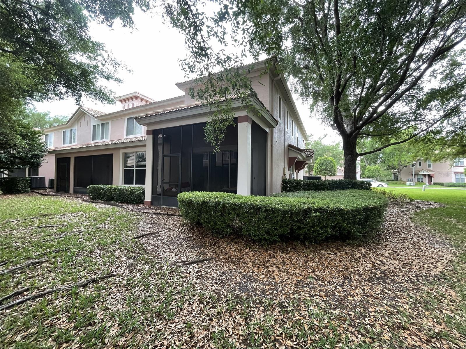 Image 28 of 77 For 8323 Riverdale Lane 10123