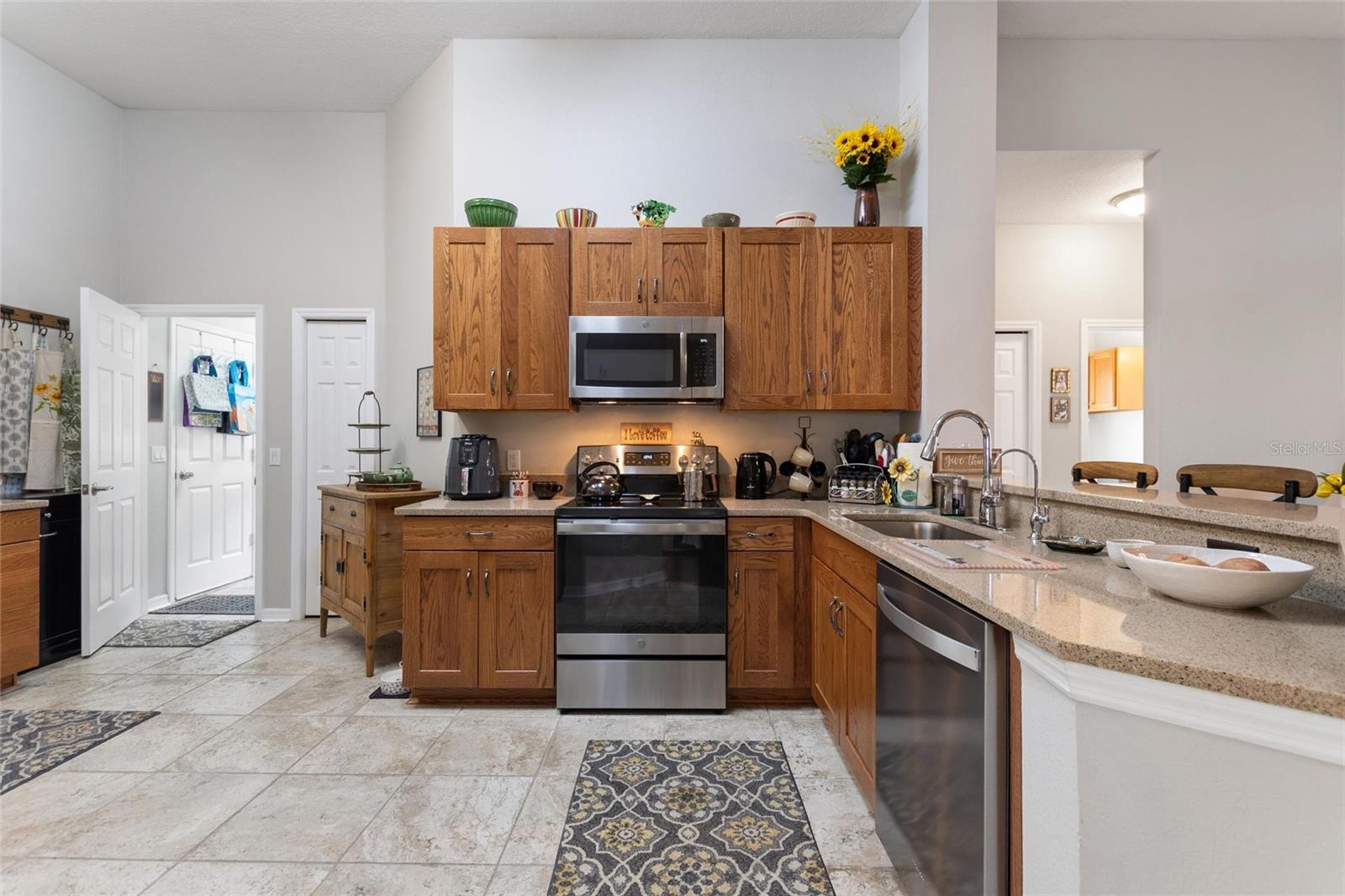 Image 10 of 56 For 53 High Vista Dr