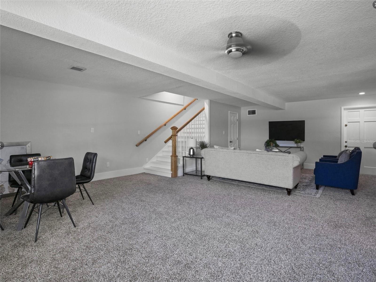 Image 16 of 21 For 212 1st Avenue