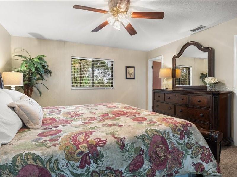 Image 19 of 50 For 230 Lake Starr Boulevard